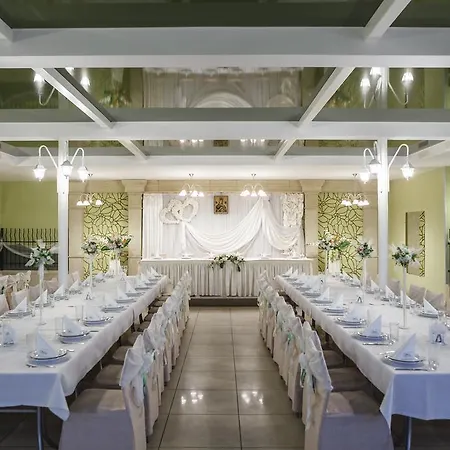 Hotel Medova Pechera Lvov