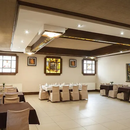 Hotel Medova Pechera Lvov