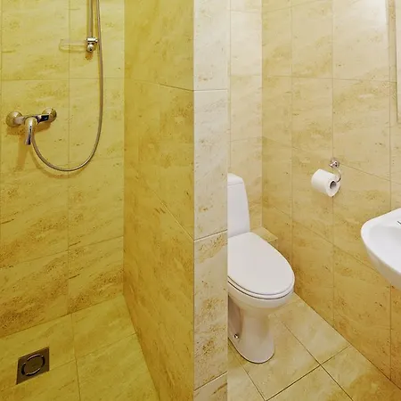 Medova Pechera Hotel *