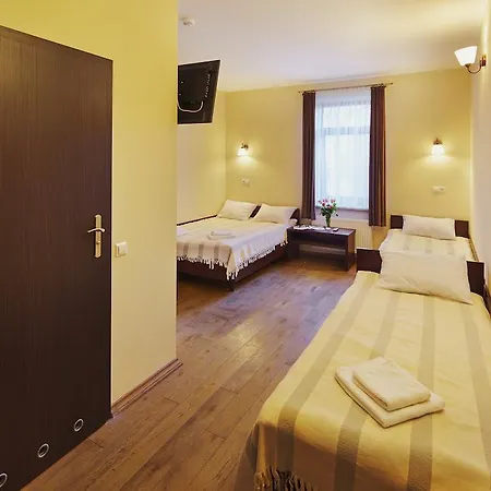Medova Pechera Hotel