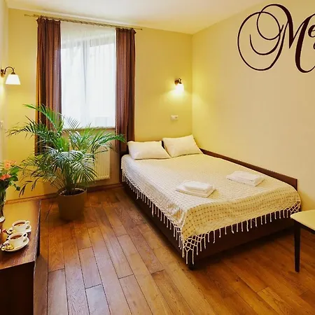 Hotel Medova Pechera *