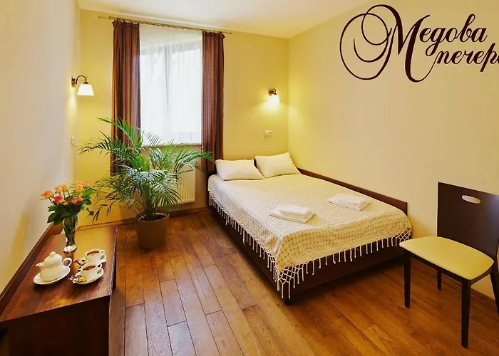 Hotel Medova Pechera *